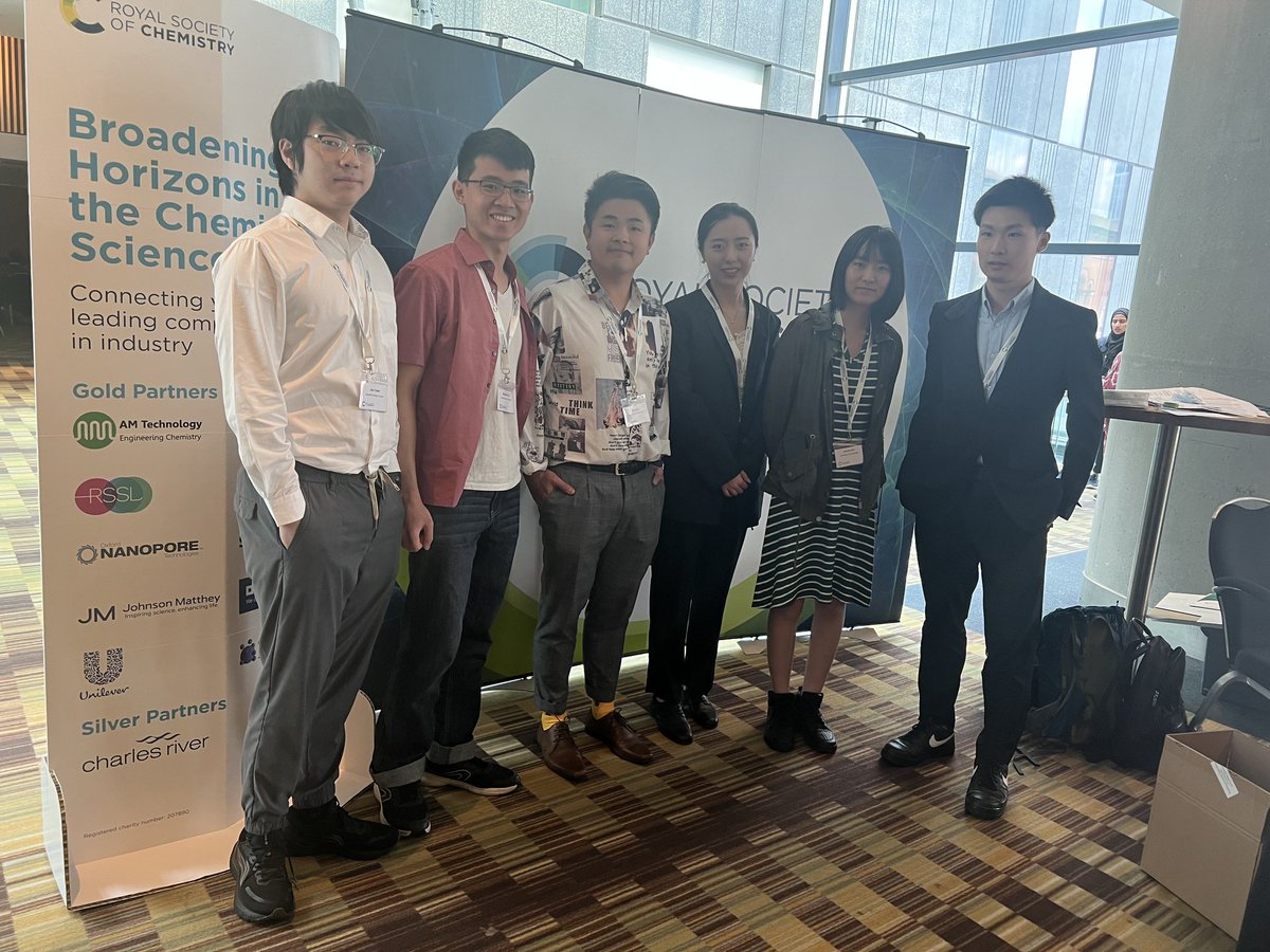Surreal few days attending #RSCBroadeningHorizons meeting peers that share the same experiences as me as well as industrial partners that inspired me to be better. Such a pleasure to meet <a href="/ablindchemist/">Wilson Wu</a> and to listen to @DrRehanaSidat 's touching words of encouragement!