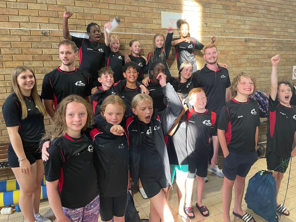 Team Luton tweet media