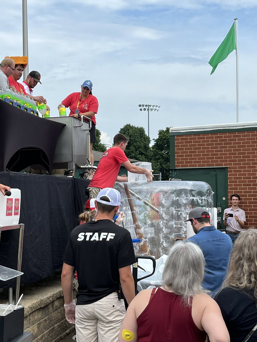 ZacBellman_WNY's tweet photo. People often ask me: Zac, what’s your ideal sports event to attend?
Me:
#OldFashioneds
@MadisonMallards https://t.co/ZFpD7iY1c2
