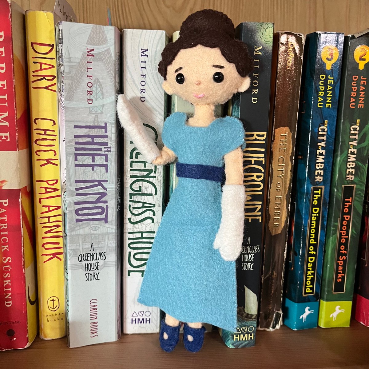 KittenInABowl's tweet photo. New Jane Austen sewing pattern🎉🎉🎉 Up on my Etsy, link in bio💛 I’m finally reading Emma this year for Jane Austen July✨✨✨ #janeaustenjuly #janeausten https://t.co/pnxfKBZfrd