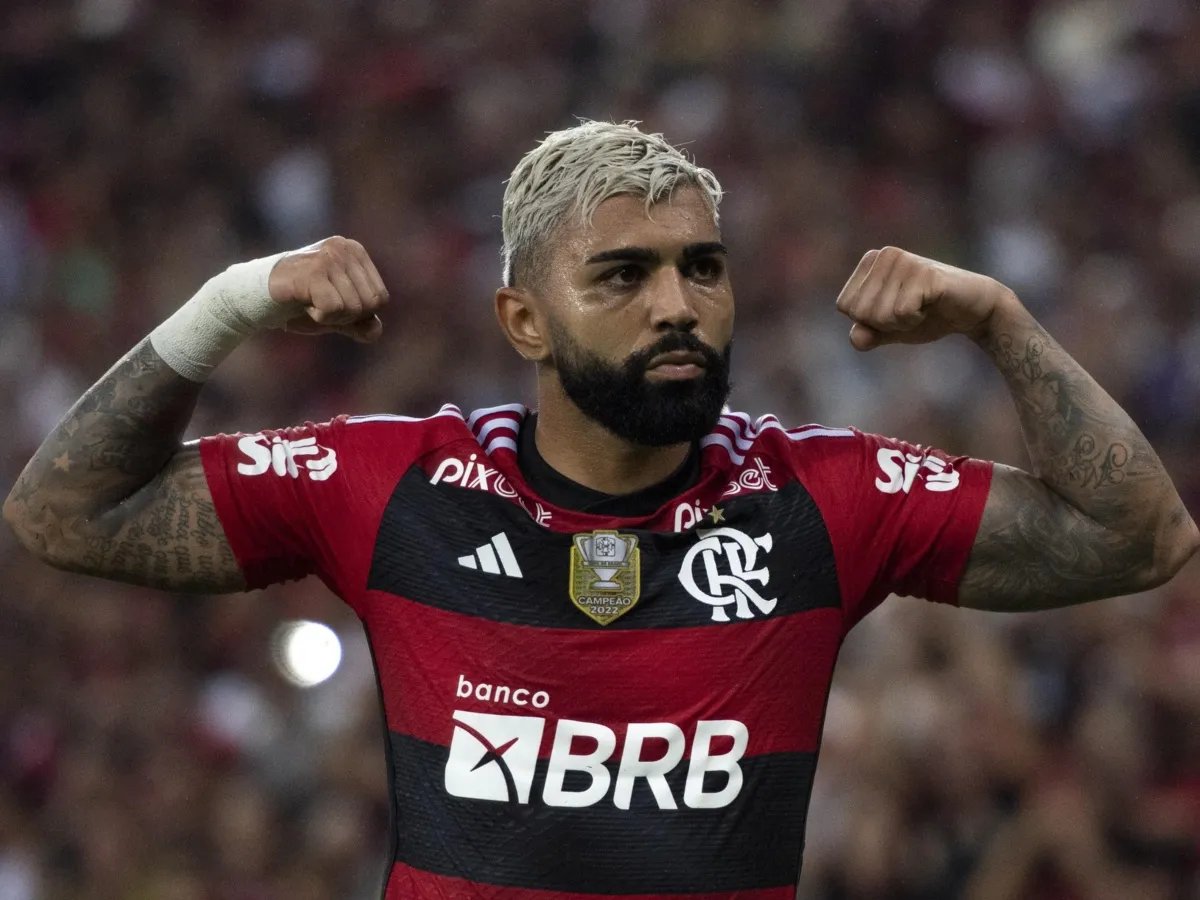 higorsneves's tweet image. Gabriel Barbosa, vulgo Gabigol, é o rei do Maracanã pra toda uma geração.

Quem não viu Zico, não viu nenhum outro jogador ser tão grande nesse gramado. #Colunadofla
