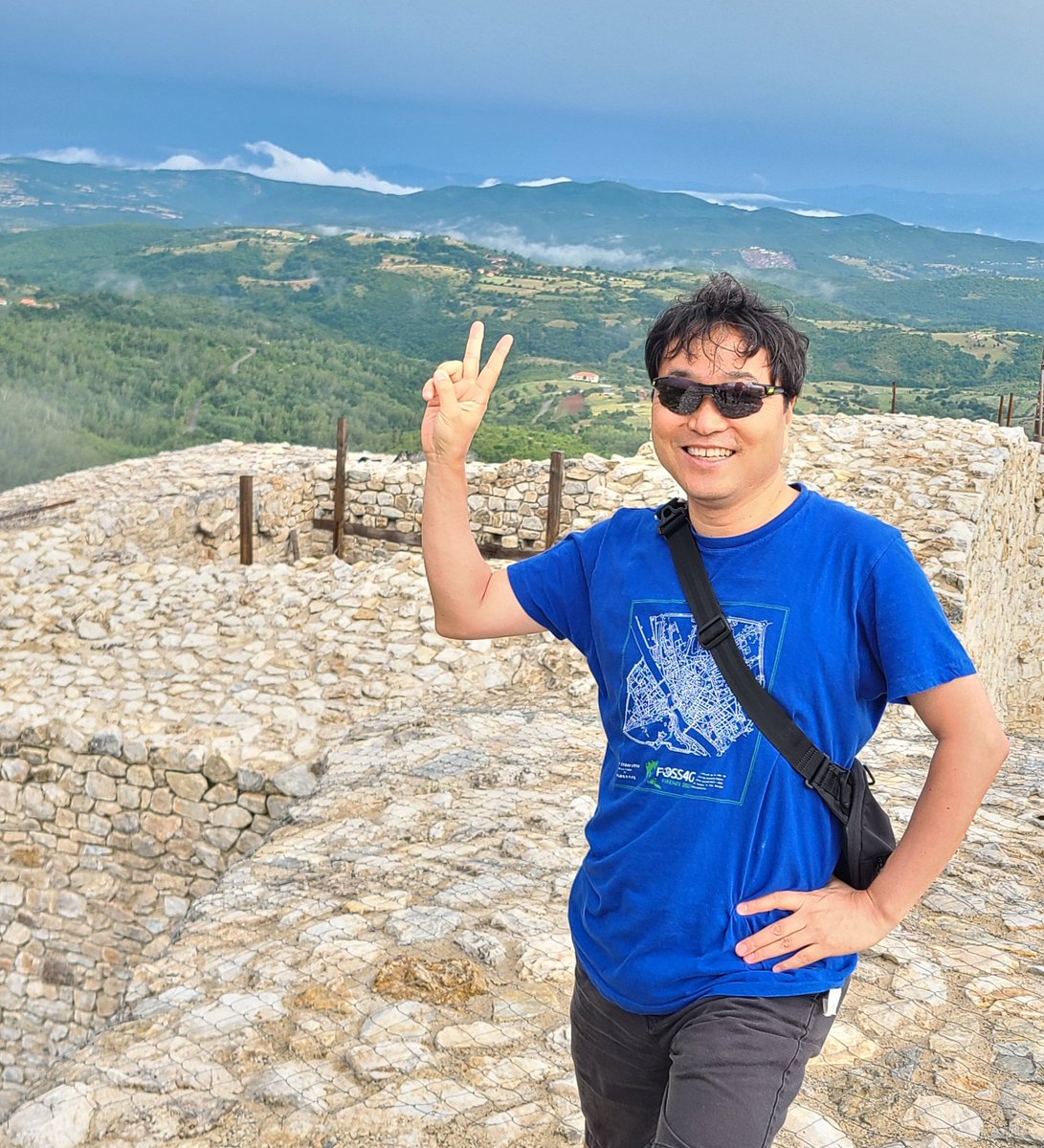 endofcap's tweet image. East Kosovo trip was so great! I could not forget the lunch in front of the fortress in the middle of rainy thunder storm! #FOSS4G2023