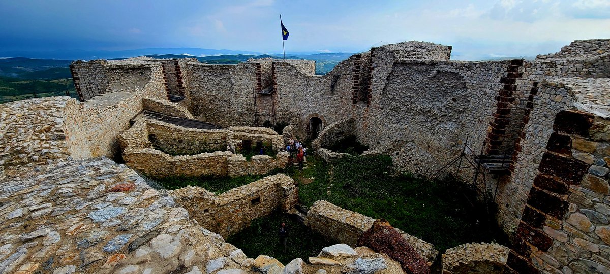 endofcap's tweet image. East Kosovo trip was so great! I could not forget the lunch in front of the fortress in the middle of rainy thunder storm! #FOSS4G2023