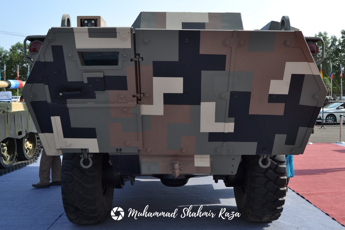 mshahmirraza's tweet image. Dragoon 2 ASV (Armoured Security Vehicle) on display at HIT stall in #IDEAS2022. It is a specially designed multi-purpose wheeled ASV with high protection level &amp;amp; outstanding mobility. In addition, the vehicle has a high commonality with M113 APCs in service with the Army.