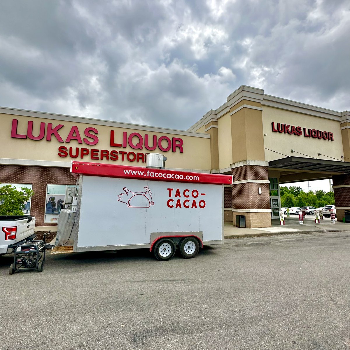 LukasLiquorKC tweet picture