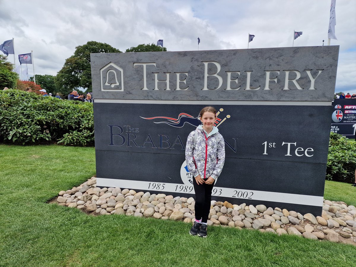 LesleyA01162396's tweet photo. G has had a wonderful day today at the British Masters golf. She's enjoyed watching and learning golfing tips, grabbing autographs, and she's been very lucky to have been given three golf balls and a glove from the professionals. @RiddingsJnr @OakesRjs @embarkfed no15 family https://t.co/KMgghQDMiv
