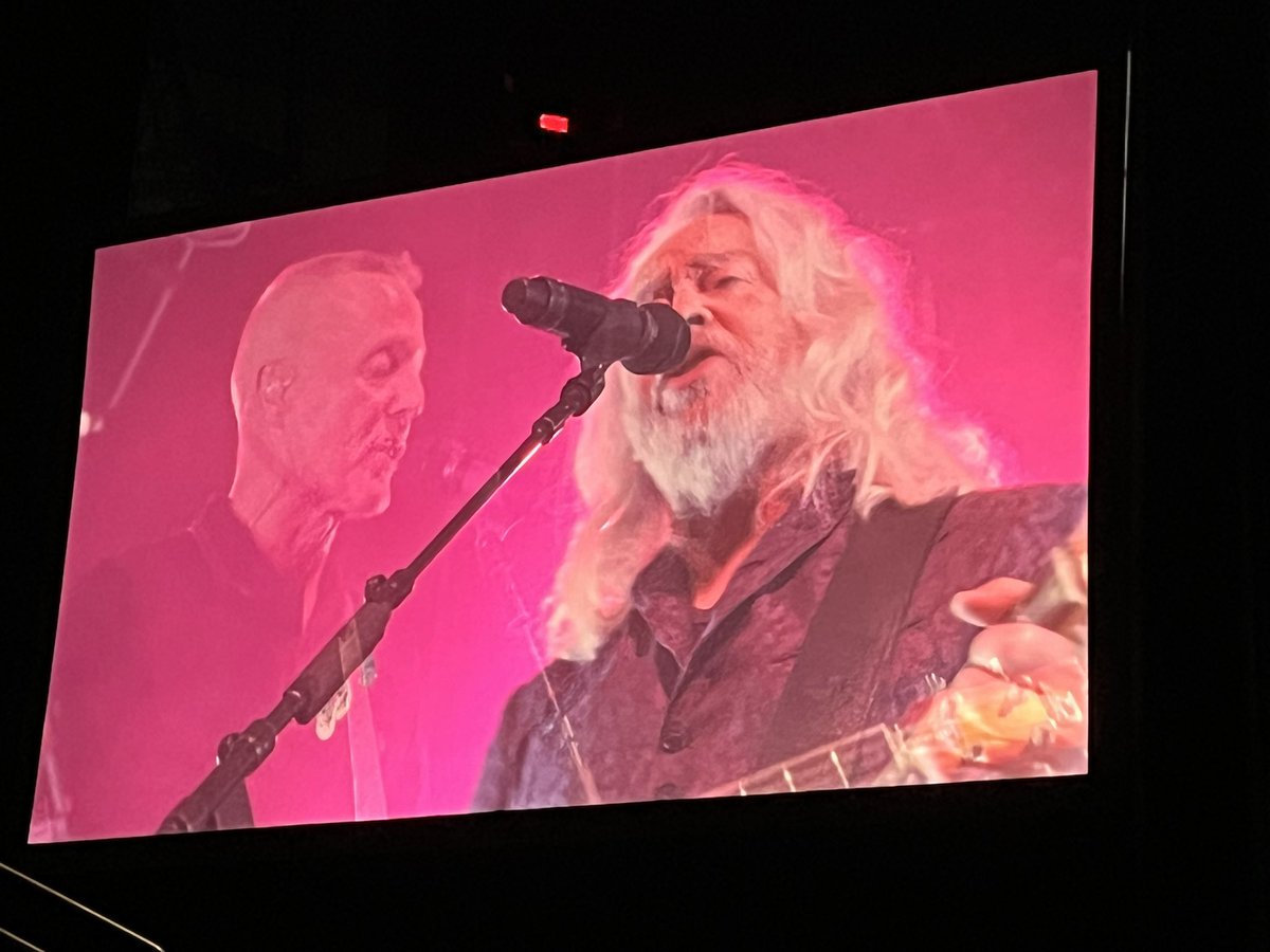 G_laineMaltais's tweet image. Merci/Thank you @tearsforfears for the excellent show last night in Laval! 

#generation80