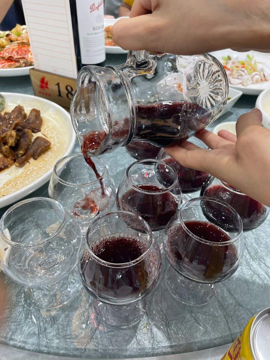 Hano2Hamid's tweet photo. 🎀How can a happy weekend be without delicious food, haha 😋😋 https://t.co/525khelwLx