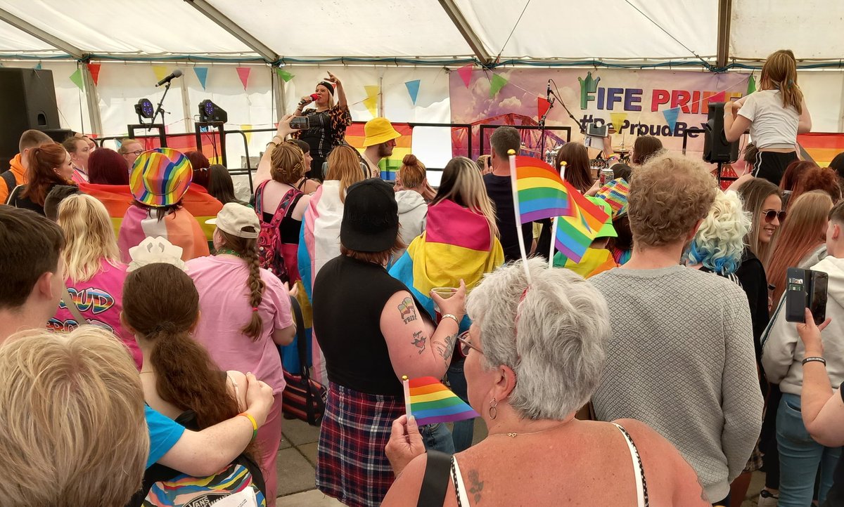 Fantastic @PrideFife! 🏳️‍🌈 Brilliant to see @ShirleyDenton12, @kayrooney_coop and Chris on the @coopuk stall. 💙
#LoveIsLove #Inclusion #Community #BlessedAreTheFabulous #BeYou 
#ItsWhatWeDo 
❤️ 🧡 💛 💚 💙 💜
@heggie_peter @Tom_MPM