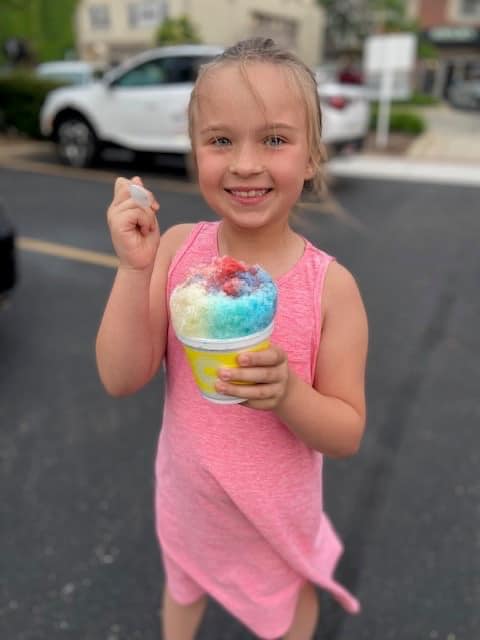 qrcougars's tweet photo. From outside adventures to family vacations, this summer is all about having fun and making memories! #QRPride #SummerFu https://t.co/SSiLzgavKD