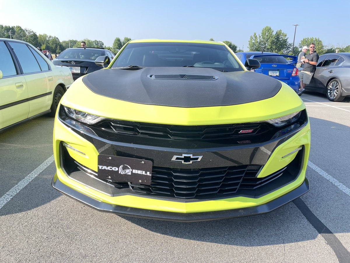 YouHurDat's tweet image. Ludaverses Vol 2 youtu.be/wVkq-DMr4TA via @YouTube
Listen all the way through. Yes 🙌🏻 👍 👏🏿 
#youhurdat #fastfan #FastFam #youseedat #ludacris #ludaverses #hiphopcommunity