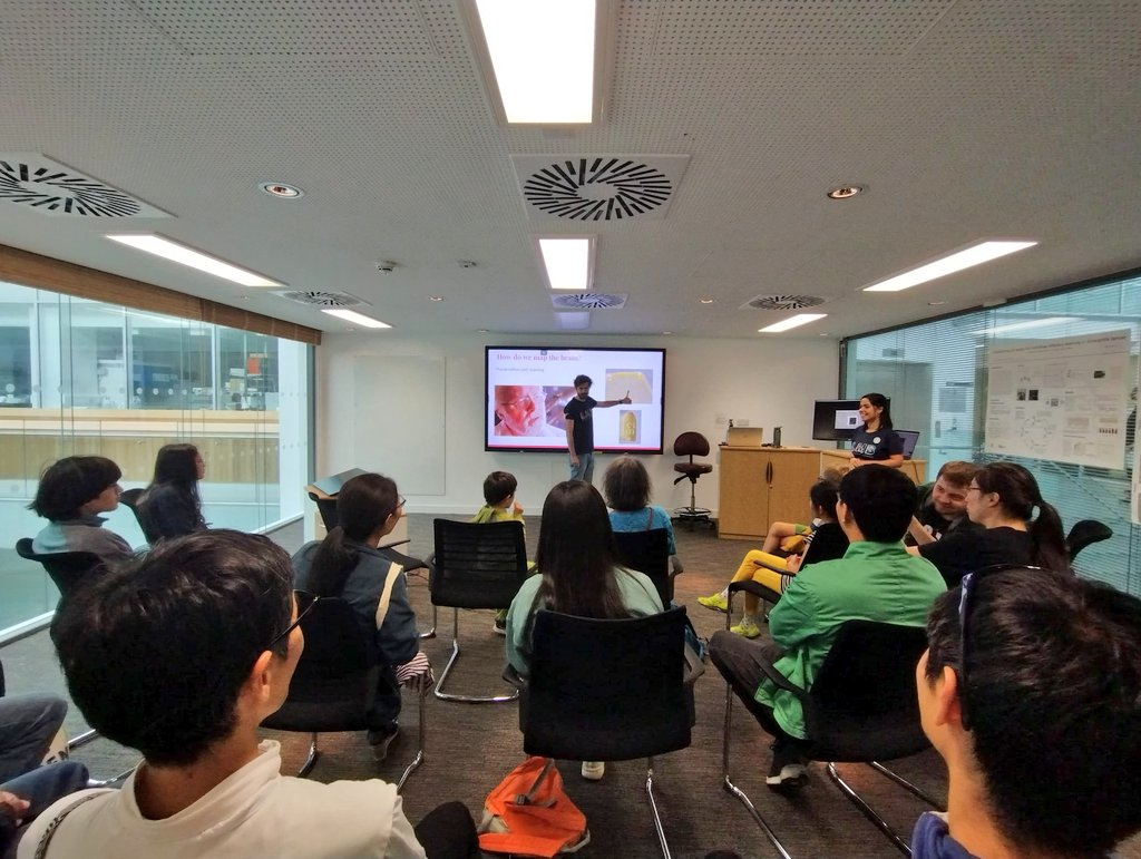 Just had an amazing time participating in the Open Day at MRC LMB! 🔬 It was incredible to showcase the groundbreaking science happening at our lab to the enthusiastic crowd - people of all ages, especially the curious and bright kids!  #OpenDay #InspiringFutureScientists