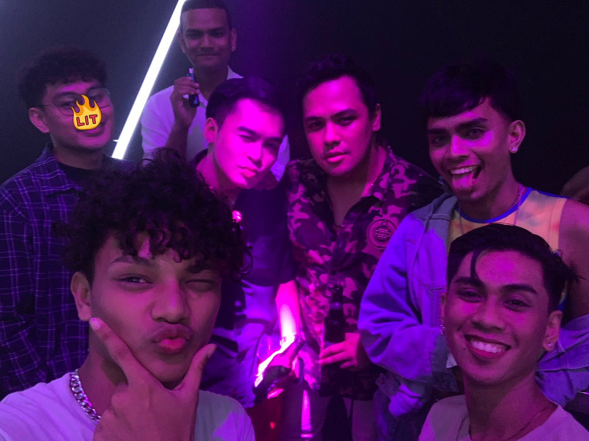 itsmarialava's tweet photo. Mat: This is your home
#ApexSuperClub https://t.co/u9q8fshjL7