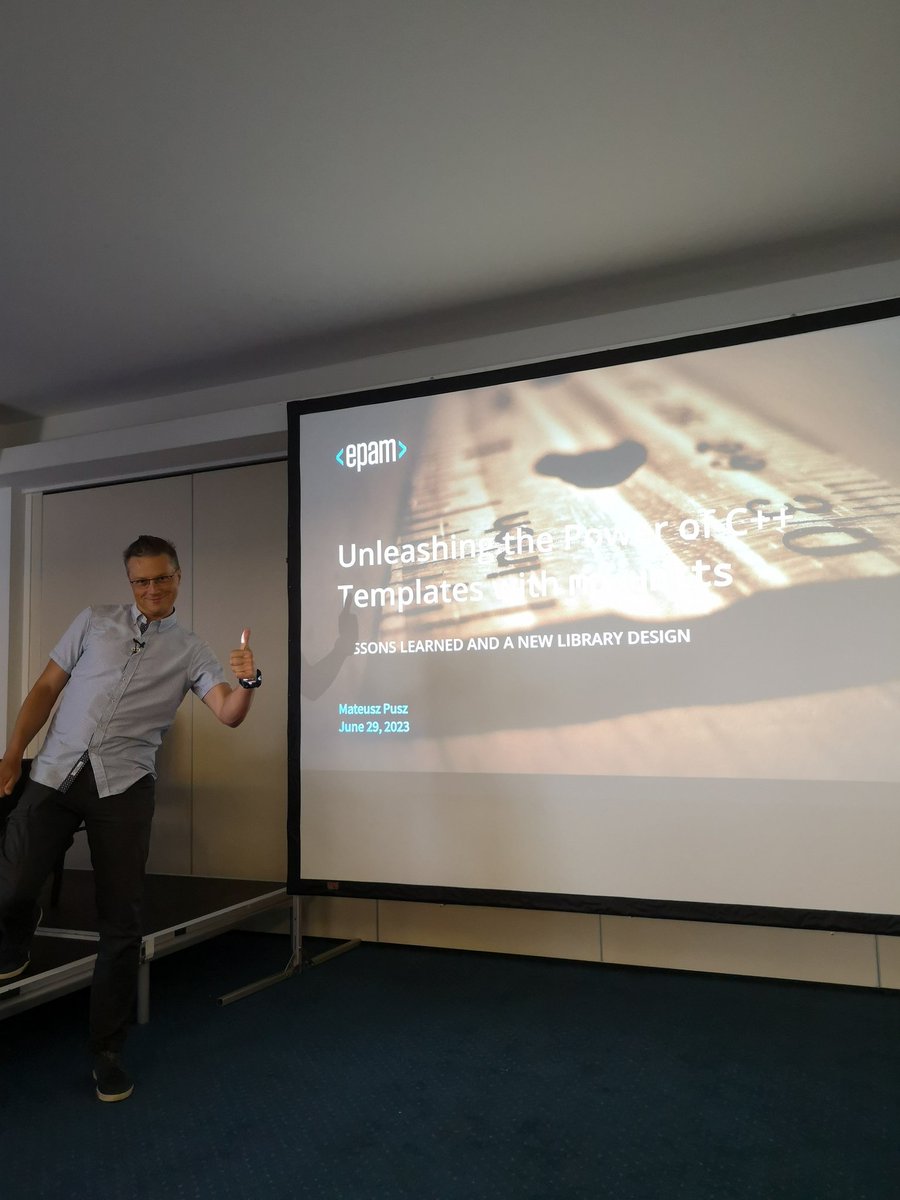 fbuontempo's tweet image. @mateusz_pusz gave a great talk at #cpponsea