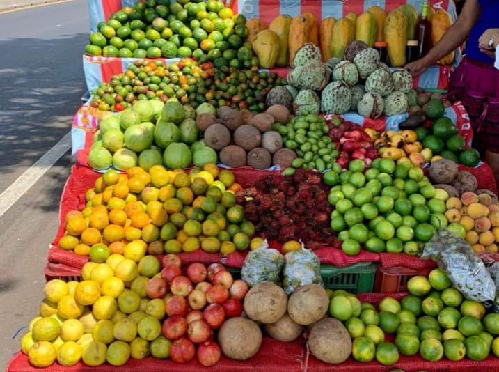 #RedArpas | 01 de julio ¡Día Internacional de la Fruta! 

La producción de #fruta:
🍋Incrementa la #biodiversidad
🍊Genera #sostenibilidadambiental
🍉Promueve la #conservacióndesuelos
🍍Evita la #deforestación
🍎Menos #contaminación de agua y aire
#medioambiente