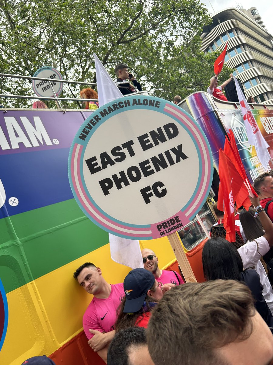 eastendphoenix's tweet image. East End Phoenix @ London Pride 2023
What a great day celebrating with everybody, standing up and making all of our voices heard
#prideisaprotest 

❤️🧡💛💚💙💜🖤🤎🩵🩷🤍

#nevermarchalone @PrideInLondon #loveislove #pride #pride🌈 #pridemonth #pride2023 #lgbtq #lgbtpride