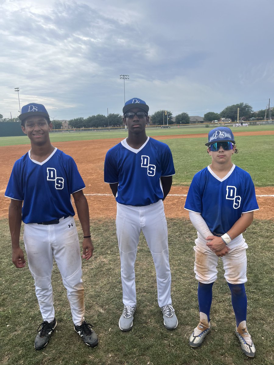 dspinbaseball's tweet photo. Spin Garza wins 4-1!

Hitters of the Game: 
Ethan Boudreaux (2026 Arlington Seguin HS) 2-2 2RBI
Cruz Combs (2026 Byron Nelson HS) 1-1 2RBI

Pitcher of the Game: Cameron Coleman (2026 Frisco Heritage HS): 5IP 2H 10Ks https://t.co/1nehqQfceC