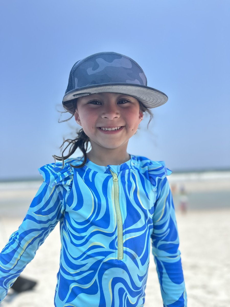 whiskeyrunga's tweet photo. @MelinBrand kids hats comin? https://t.co/479RQy94IV
