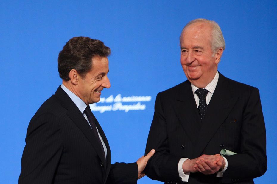 « Ouin ouin , c’est  la faute à la gauche »… voilà le discours dominant depuis 48h … Je rappelle que depuis 30 ans ( 1993 ) la gauche a été aux affaires  10 ans en tout et pour tout ( Jospin et Hollande ) .Je veux bien qu’on soit très forts mais à ce point …. A part ça ,