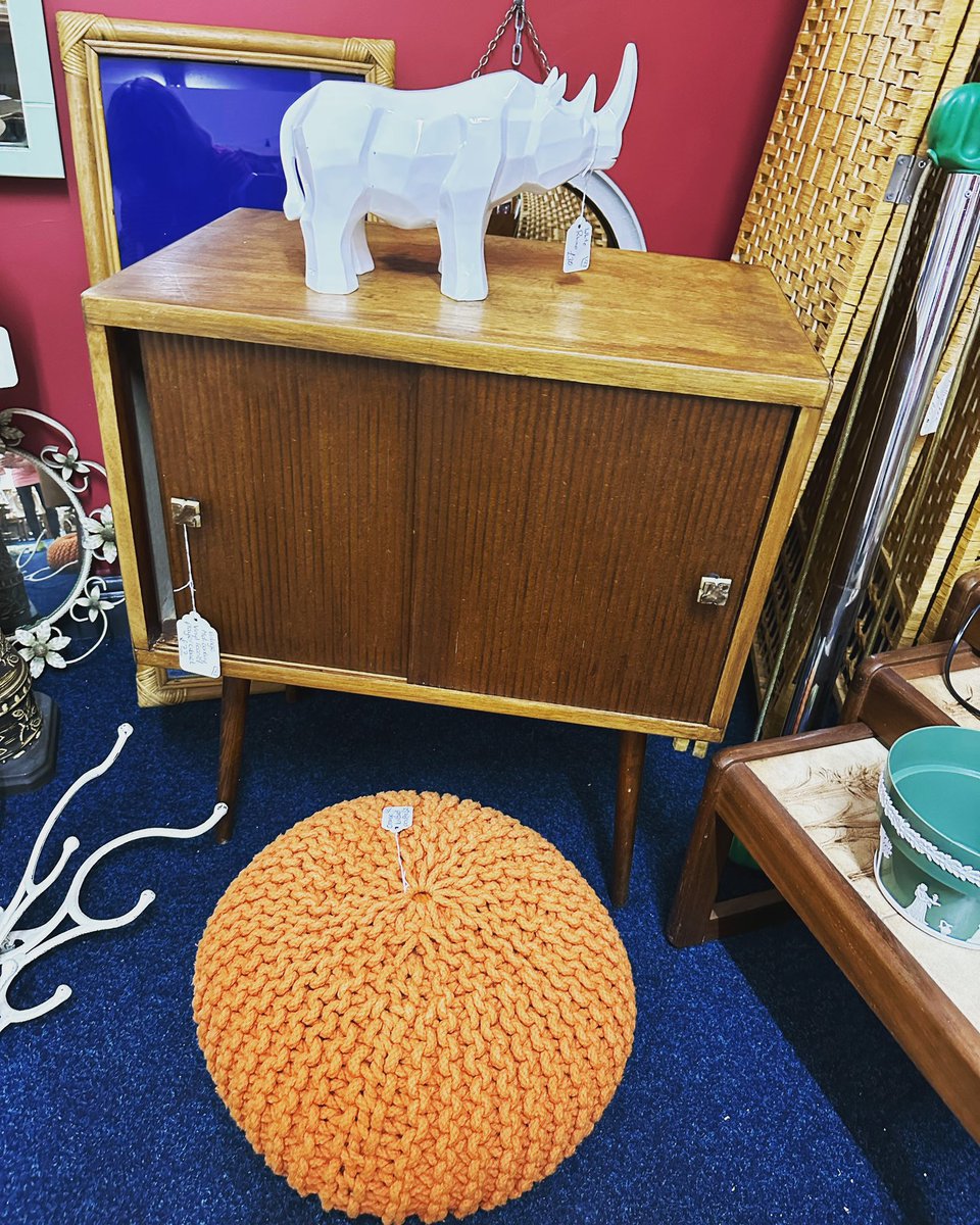 If vinyl is you thing then this mid century record cabinet is perfect from unit 123 #stylishstorage #vinyl #records #recordcabinet #midcentury #midcenturyrecordcabinet #midcenturyhome #midcenturyfurniture #astraantiquescentre #hemswell #lincolnshire