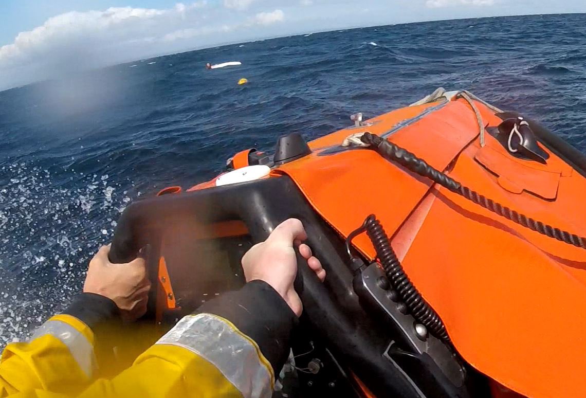 WATCH: Anstruther @RNLI rescue perilous paddleboarder 👇🏼 fb.watch/lwbtX9cWRf/