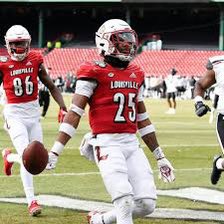 Extremely blessed to receive an 🅾️ffer from The University of Louisville‼️#agtg @tjkelly17 @CoachLanier34 @CoachMarkHagen @On3sports @On3sports