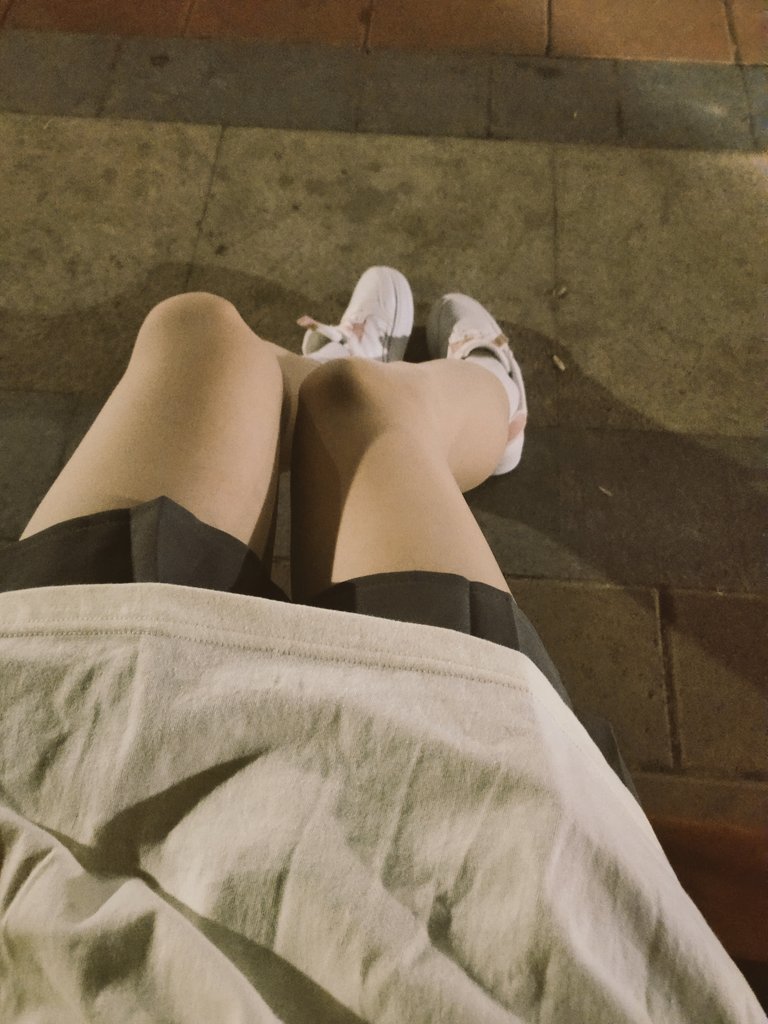 wntqn's tweet photo. 记录小伪娘的第一次出门哦，下一次是玩涩涩呢，还是穿高跟鞋呢。。。 #女装子 #女装大佬 #女装CD #女装男子 #女装娘 #女装出门 https://t.co/Ym2th9d8EC