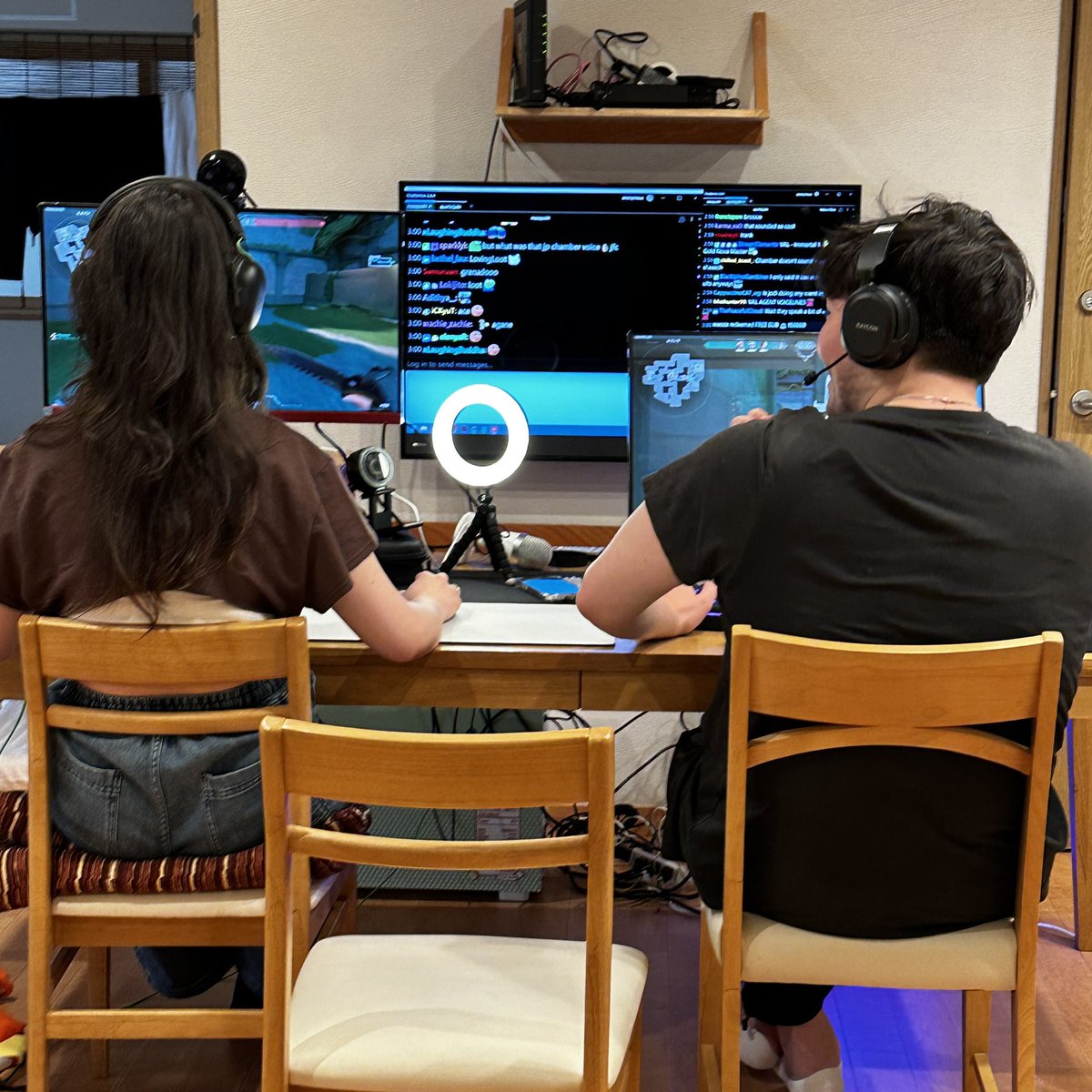 OfflineTV's tweet photo. Me and who? https://t.co/DOP5MvP2oX