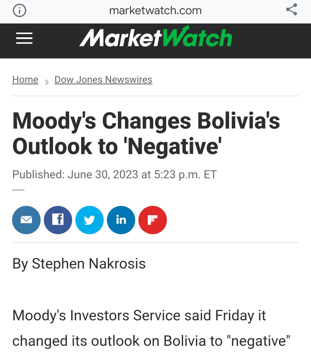 tutoquiroga's tweet photo. Mientras Masistas pelean para ver quien lidera el  saqueo y destrucción de #Bolivia, @MoodysAnalytics confirma lo que hace años advertimos: MAS se farreó el gas, acabó las RIN-BCB y está mandando nuestra economía al abismo. 

Evo y Arce: los capitanes de Titanic económico. https://t.co/EcfAkzU5BQ
