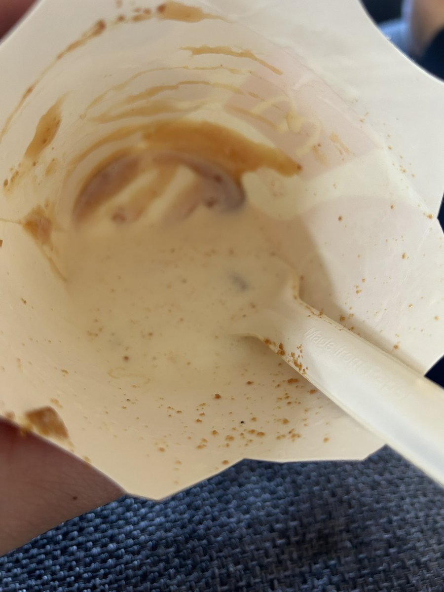 lucykate94's tweet photo. @McDonalds I'm sure if this wasn't water it would taste nice! I don't think it was ever ice cream!! https://t.co/ofry9AGSUW