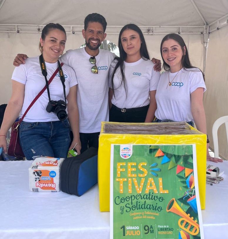 UsolidariaCo's tweet photo. #Hoy, en el marco del Día Internacional del Cooperativismo #CoopsDay saludamos a estas organizaciones y acompañamos el #FestivalCooperativoySolidario2023 en #Rionegro #Antioquia organizado por @Fusoan #Fesert
@ConfecoopAnt y @AlcRionegro https://t.co/9812kbs6jv