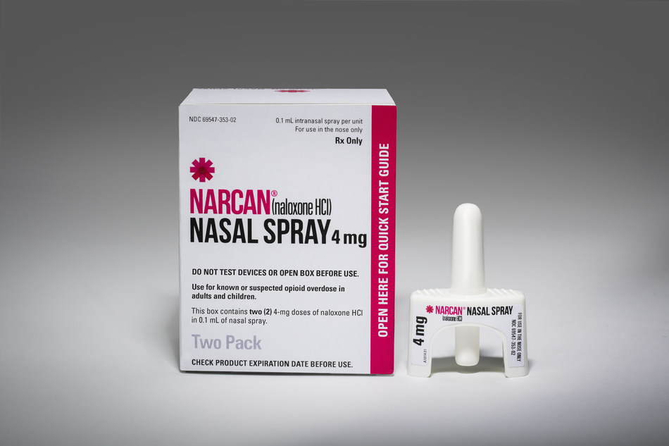 HancockHealth's tweet photo. Project DAWN is an overdose education &amp; naloxone distribution program
✅Naloxone can reverse an overdose caused by opioids
✅Naloxone is harmless if administered accidentally
🚫Naloxone cannot be abused
To learn more, click here https://t.co/pfFS4JEYd9 https://t.co/vGpejFnzUq