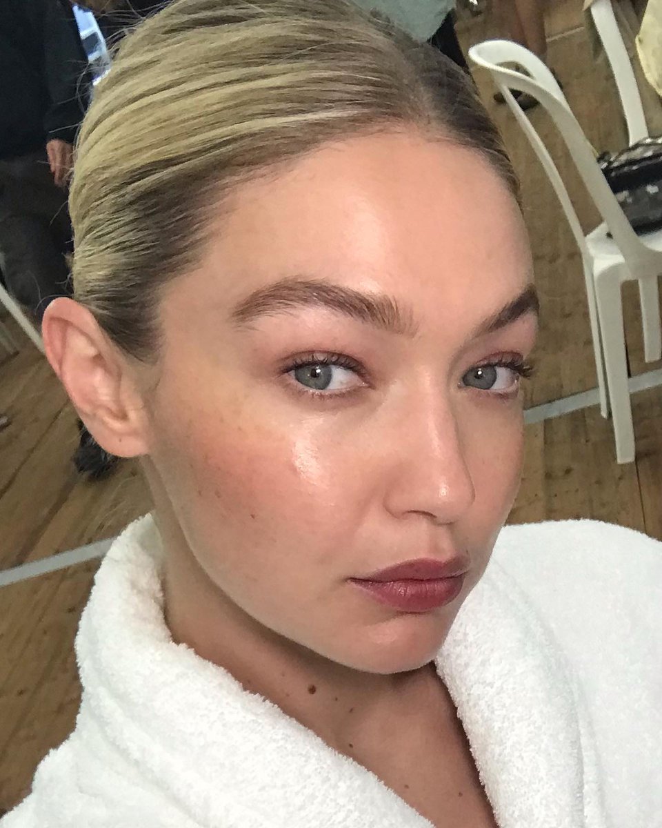 June 26, 2023: Gigi Hadid backstage at Jacquemus "Le Chouchou" Fall 2023 Fashion Show at Chateau de Versailles in Versailles, France🤍
©️📸: Chiaravaresimakeupartist via Instagram