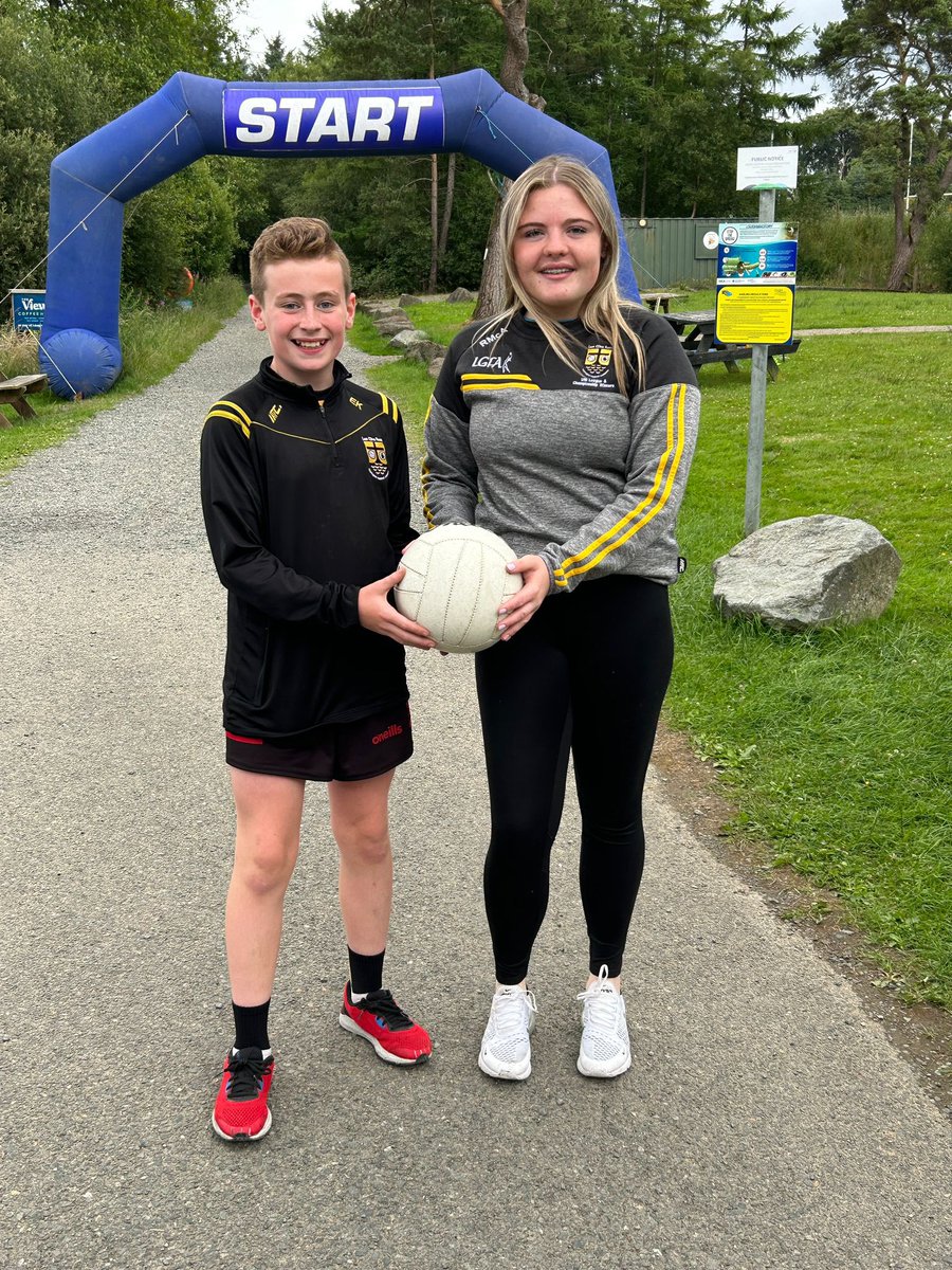 LoughmacroryGAA's tweet photo. Eolann Kelly (U14 Boys) gives Rioghnach McAleer (Minor Girls) the ball π
#24HourWalkathon https://t.co/RD3uJQ9q1l
