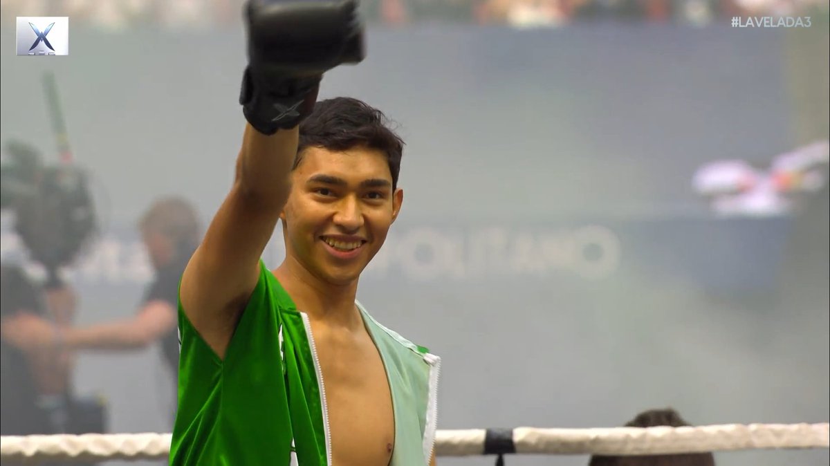 kahedex's tweet photo. Vamossssssss "Luzu vs Fernanfloo" Fernan ganooooooo esoooooooo siempre confíe vamoooo
#laveladadelano3 https://t.co/7KFMEwOUOF