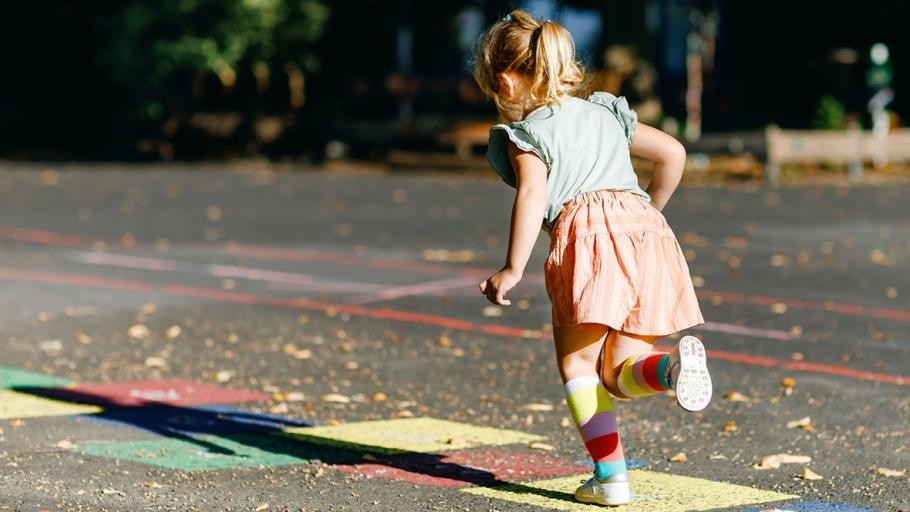 Subsidie voor een gezonde leefomgeving! 💙 

#gemeenten, #GGD: grijp de kans om #subsidie te ontvangen voor onderzoek naar het vormgeven van een gezonde leefomgeving in kwetsbare wijken. Aanmelden kan tot 7 september. 👇
zonmw.nl/nl/nieuws/subs…