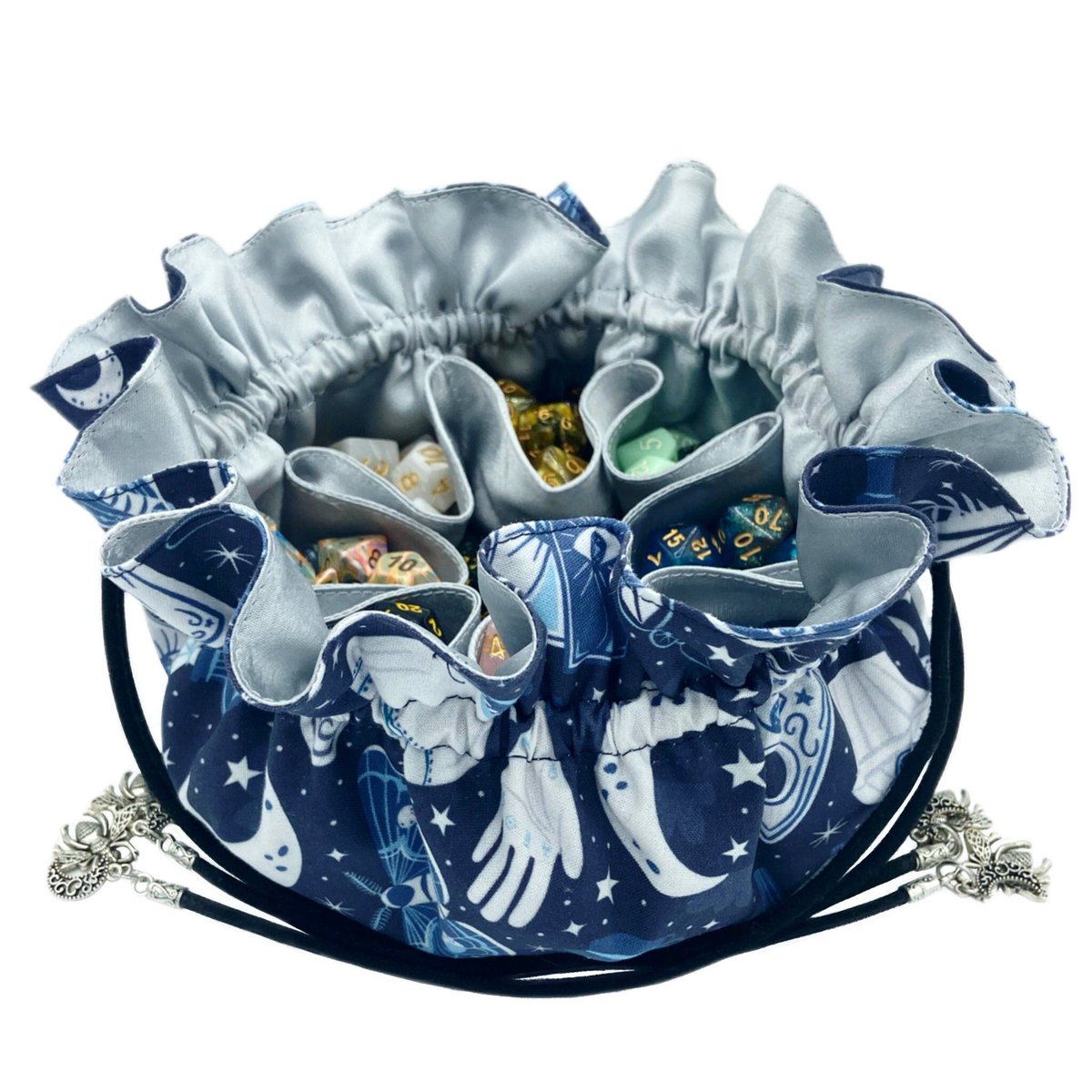 courtofmisrule tweet media