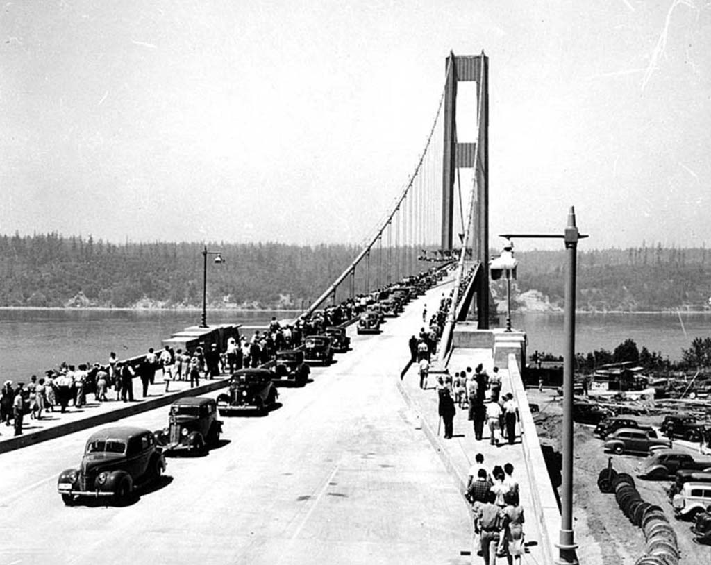 #OnThisDay in 1940, the Tacoma Narrows Bridge was dedicated. historylink.org/File/7139