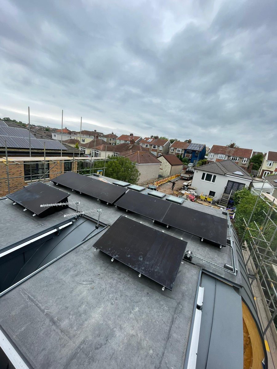 A_Class_P_And_E's tweet photo. Here’s another fantastic solarPV we have just fitted in #Bristol #BS16
We installed two growatt 1.5kw inverters to supply two flats at this property.
@GrowattInverter
#solar #solarPV #solarenergy #solarPVinstaller #Greenenergy #solarstorage #solarpanels
#SolarExperts https://t.co/1Iq8pZLKf3