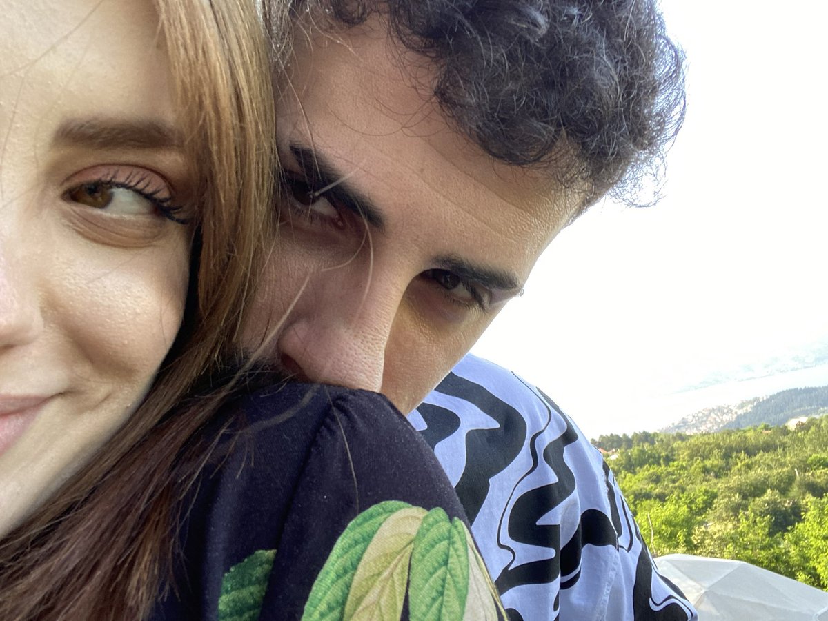 Elsed’den fandoma bayram hediyesi geldii!!🥳❤️‍🔥❤️‍🔥 

• <a href="/elifnuryeel/">Elif Nur Yel</a> • <a href="/espiresmi/">espiresmi</a> • #ElSed