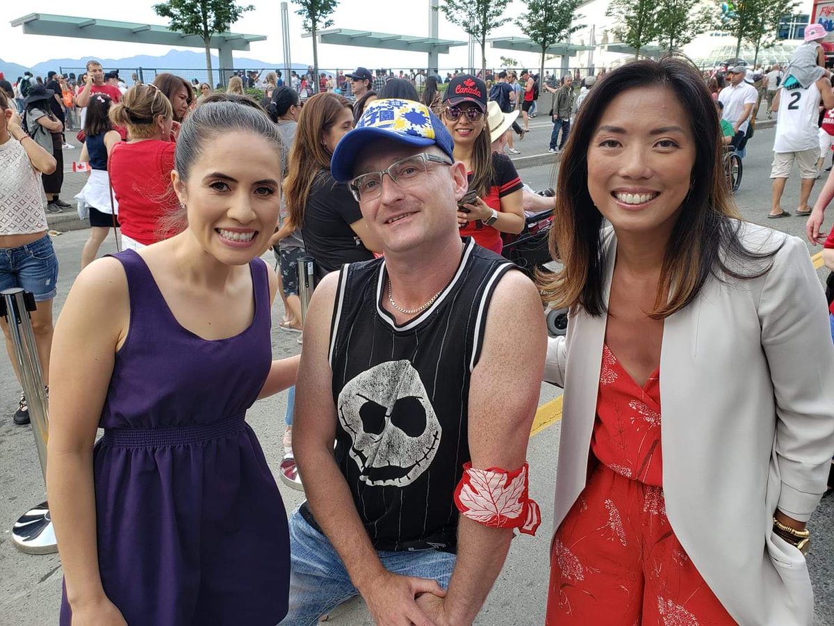 Powerpol's tweet image. Happy #CanadaDay to #global team and @sophielui this was 4 years ago already!  Called in for a shift today so I had to skip the celebration here up north :( have fun #Canada