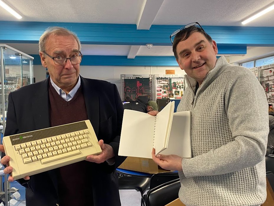 I have so many amazing memories of working @computinghistory. Friendships were made that will never be broken. Chris Curry (left) was my favourite interviewee. So humble and funny. Just look at his face :) Sadly I won't be doing any more of those :(