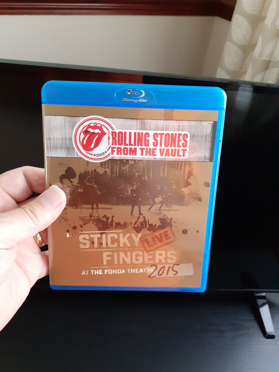 Tonight's viewing. Sticky Fingers Live @FondaTheatre.👌
#RollingStones #NowPlaying #NowWatching #TV #tvtime #music #musicislife #gigs #saturdaynight #SaturdayVibes #BeKind #KeepGoing #Keepthefaith #love #CharlieWatts 
@RollingStones @MickJagger
@officialKeef @ronniewood 
🙏❤✌