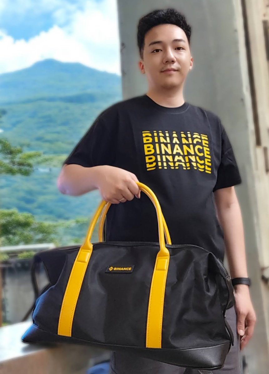 謝謝幣安送的旅行包~
<a href="/binance/">Binance</a> #Binance