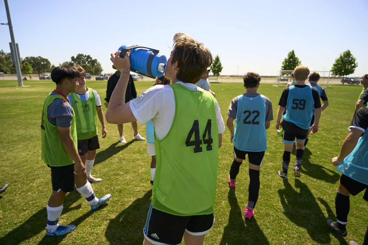 Stay hydrated in this heat with @gatorade #hydrationstation #ttcollegesocceridcamp #fueltomorrow