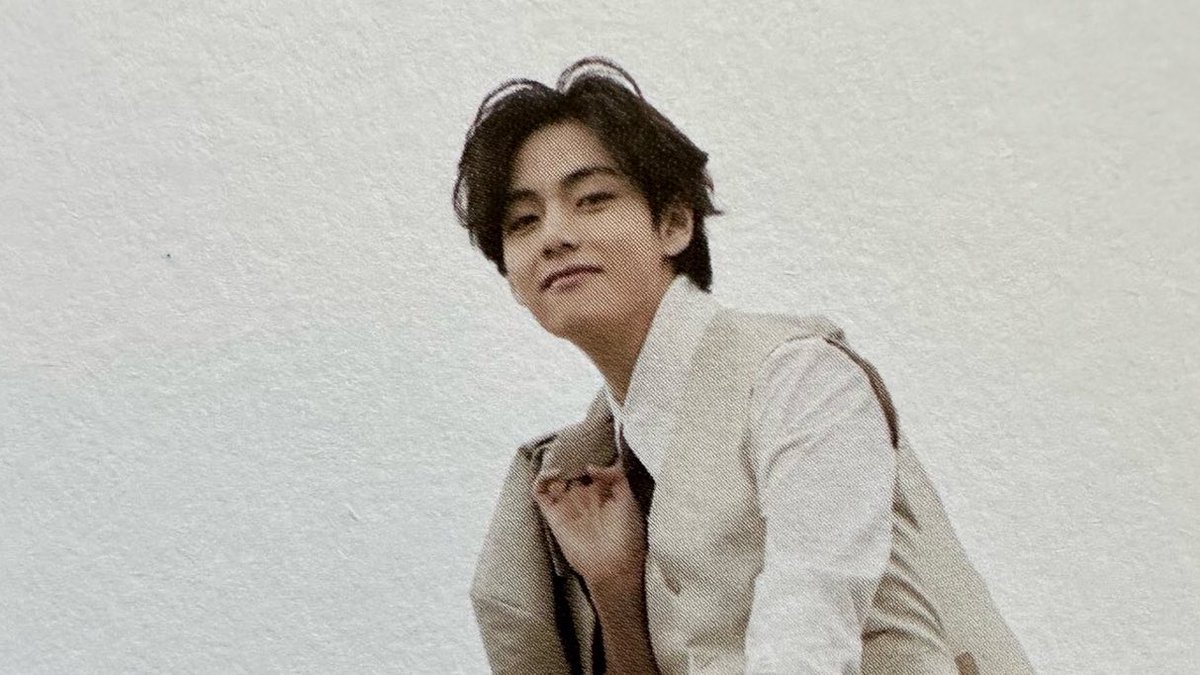 hourlydollbts's tweet photo. https://t.co/ZIPrF6kVkA