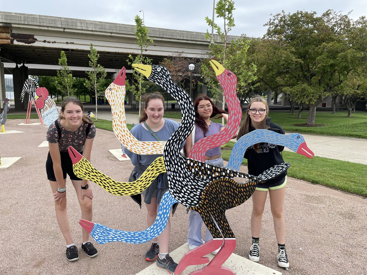 OEHS_TSA's tweet photo. Sightseeing in Downtown Louisville in between competitions! https://t.co/SKCFFBS799