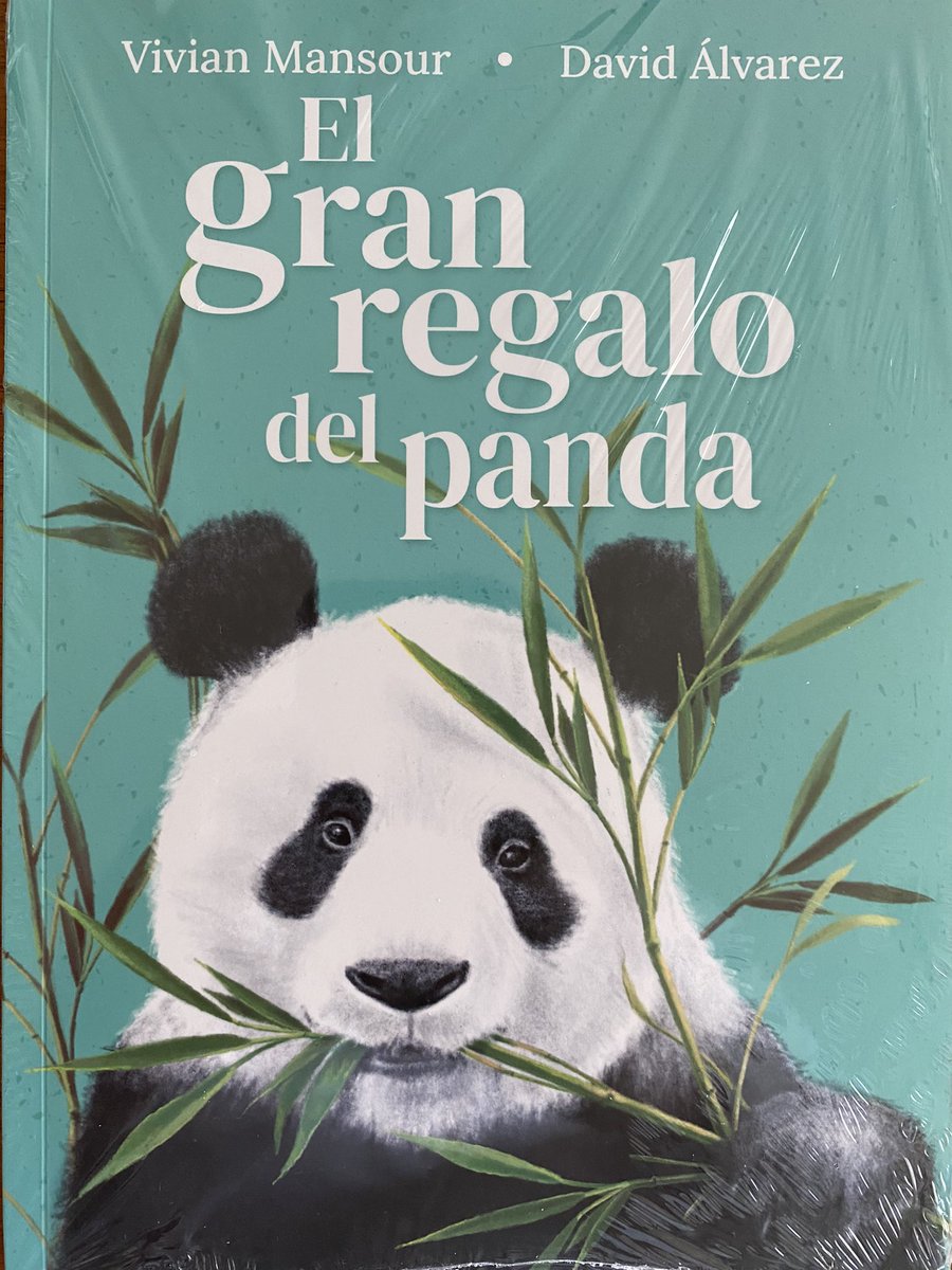 MarDuVill's tweet image. Hoy participé en la celebración del 33er Aniversario de la 🐼 gigante Xin Xin en el #ZoológicoDeChapultepec, con @FernandoGual y el Excmo. @EmbZhangRun (@EmbChinaMex), de la R. P. de 🇨🇳, cuyos lazos con 🇲🇽 son muy profundos.

Además, se presentó el libro “El gran regalo del…