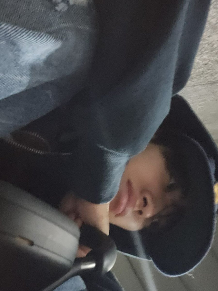 Bininyasingto's tweet photo. YOONJAEHYUK WEVERSE MEMBERSHIP UPDATE

[230702] 

guys makasih karena udah datang ke show pertama kita😁
aku seneng banget, tapi belum nunjukin !
sampai ketemu di prerecording nanti !!🩵
semangat ~!

#TREASURE #트레저 #JAEHYUK #Weverse https://t.co/mjGc6tbQk0