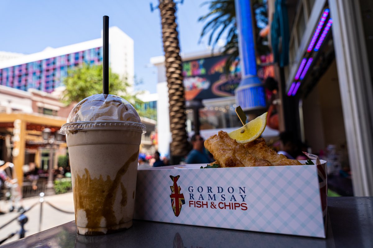 TheLINQ's tweet photo. Make sure to add some sweets or shakes to your @GordonRamsay #FishnChips order. 😍😋 #LINQlife https://t.co/c9XF48UYW4